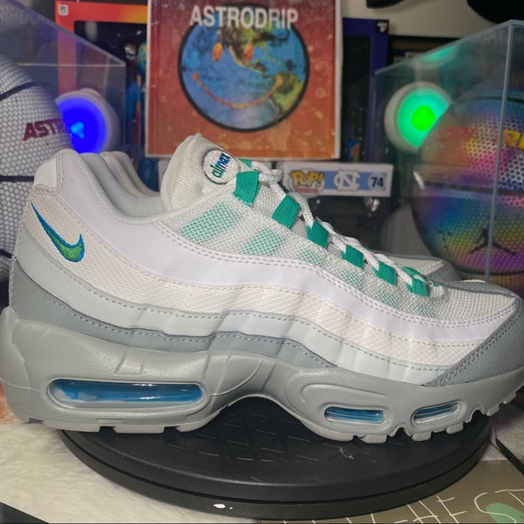air max 95 clear emerald